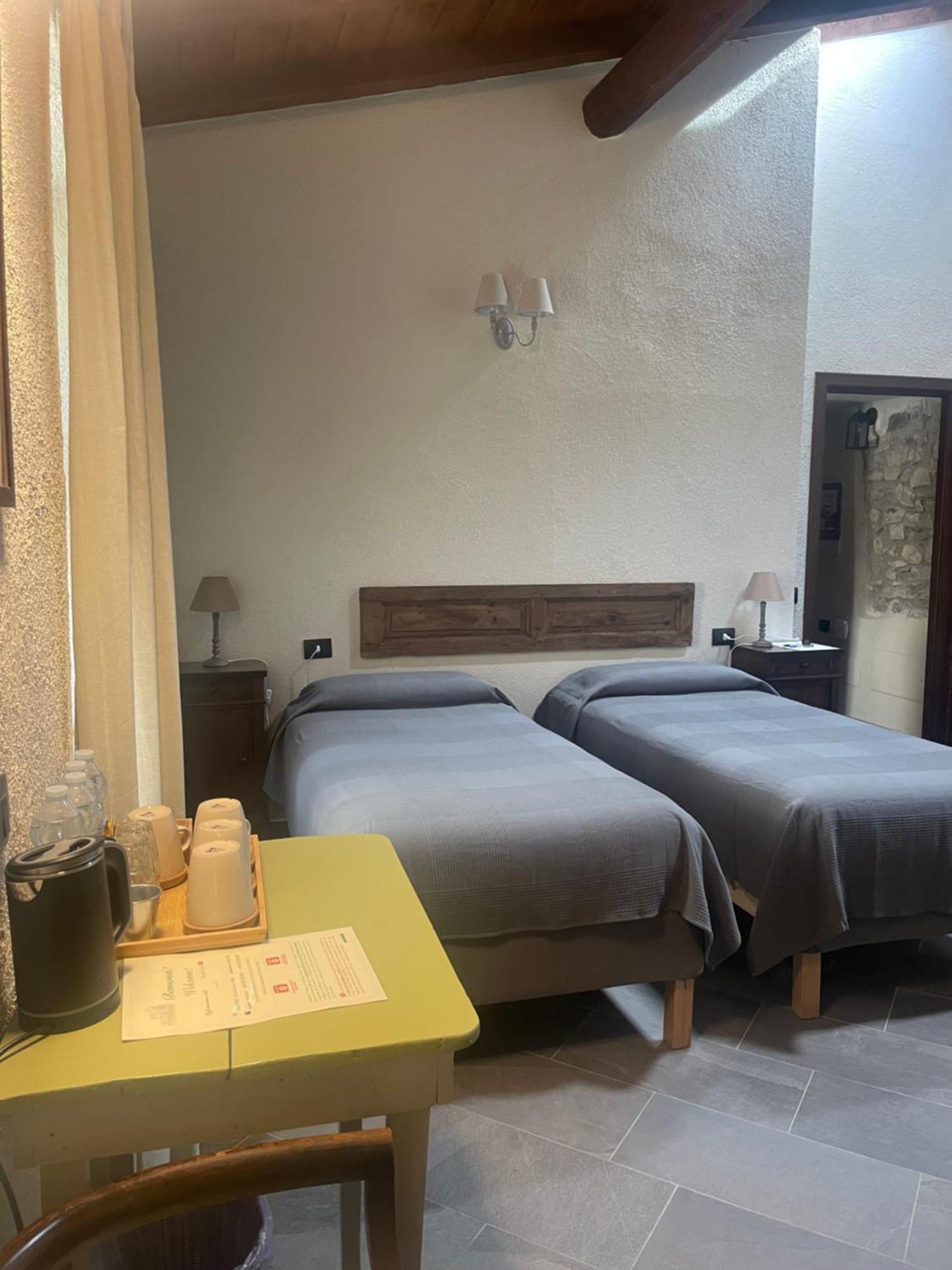 B&B Il Castellaccio - Albavilla Habitación foto
